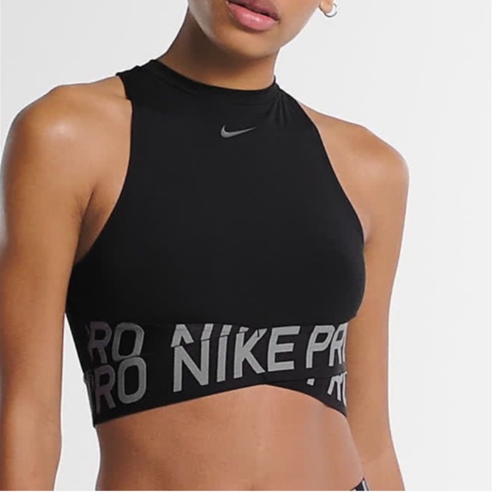 NIKE Crop Tank/Sports Bra NWT XS